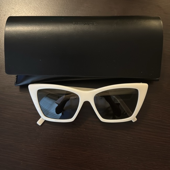Saint Laurent sunglasses - Picture 1 of 6